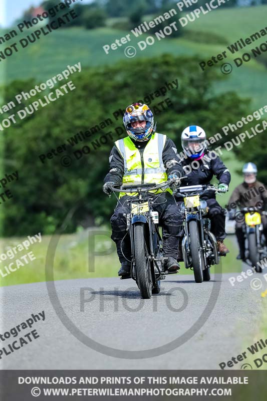 Vintage motorcycle club;eventdigitalimages;no limits trackdays;peter wileman photography;vintage motocycles;vmcc banbury run photographs